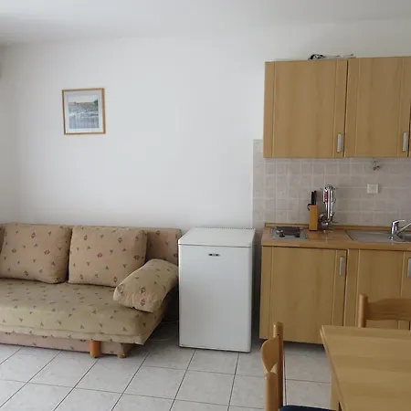 Apartment Diana & Josip Biograd Na Moru